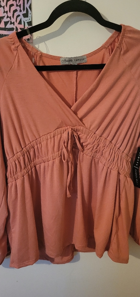 Absolutely Famous long sleeve Top sz large New